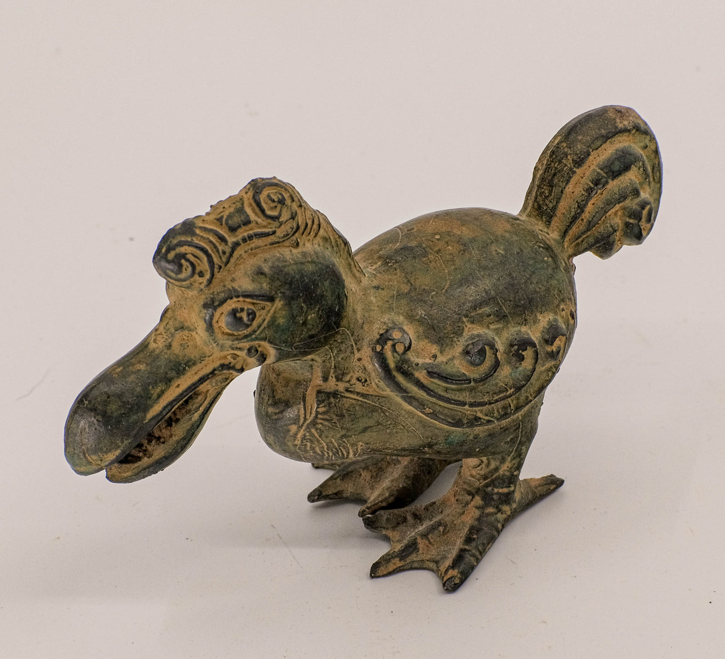 Bronze dodo sculpture.