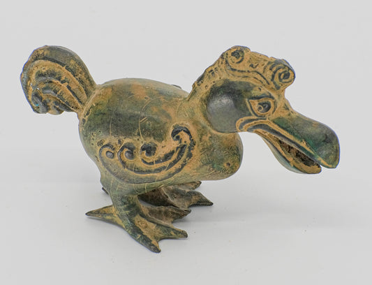 Bronze dodo sculpture.