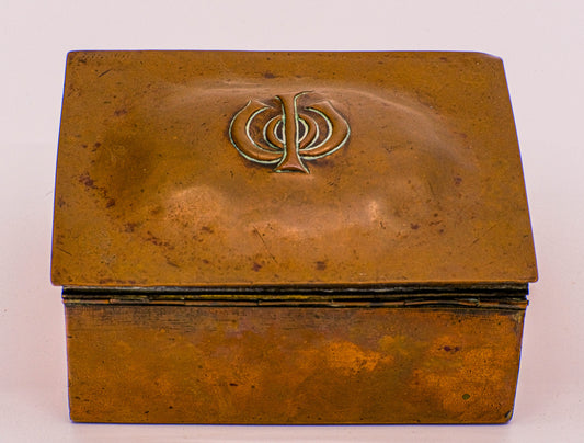 Arts and craft copper hinged lid box.